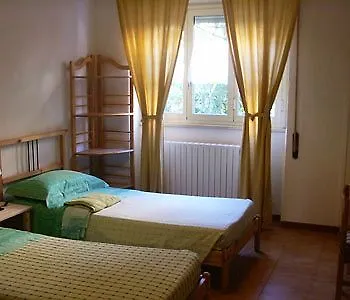 בית הארחה La Dolce Sosta לידו די אוסטיה